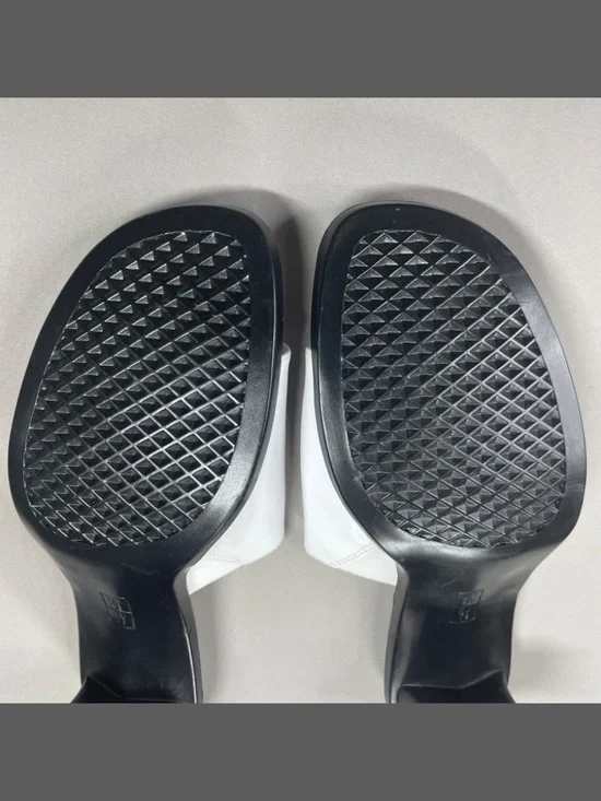 NEW Aerosoles Shoes Womens 9.5 white black leather local time heels cocktail - Picture 8 of 12